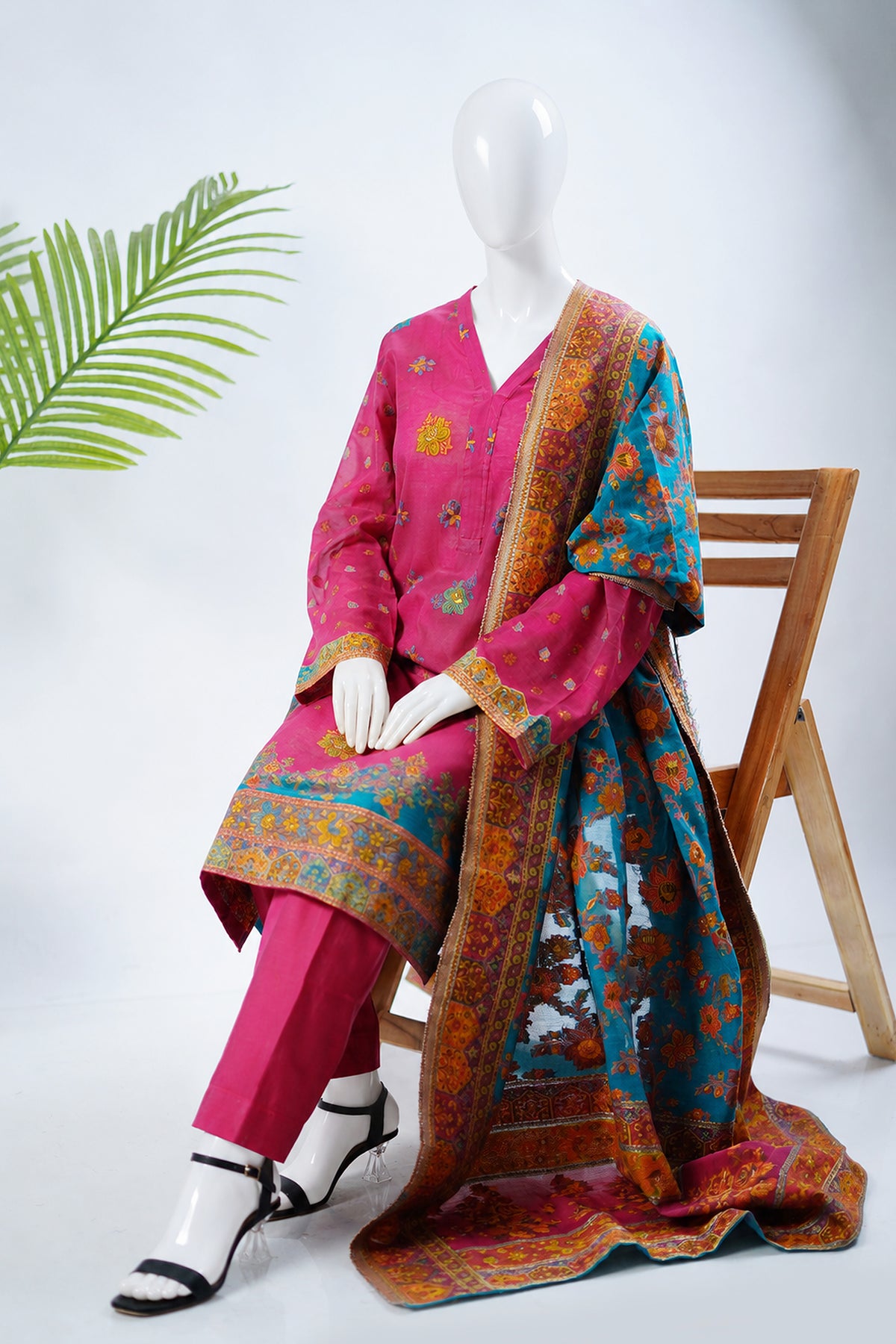 Unstitched 3pc Suit Kani Silk 07