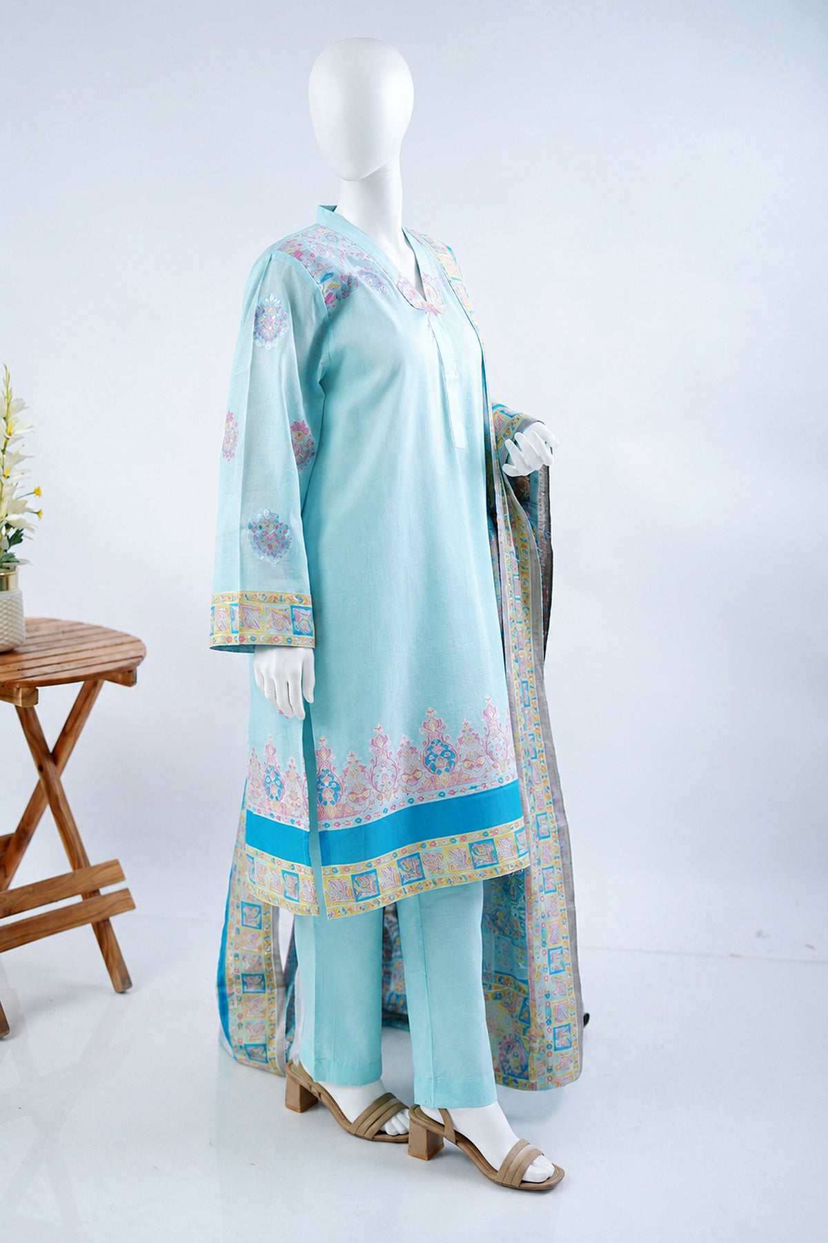 Unstitched 3pc Suit Kani Silk 04
